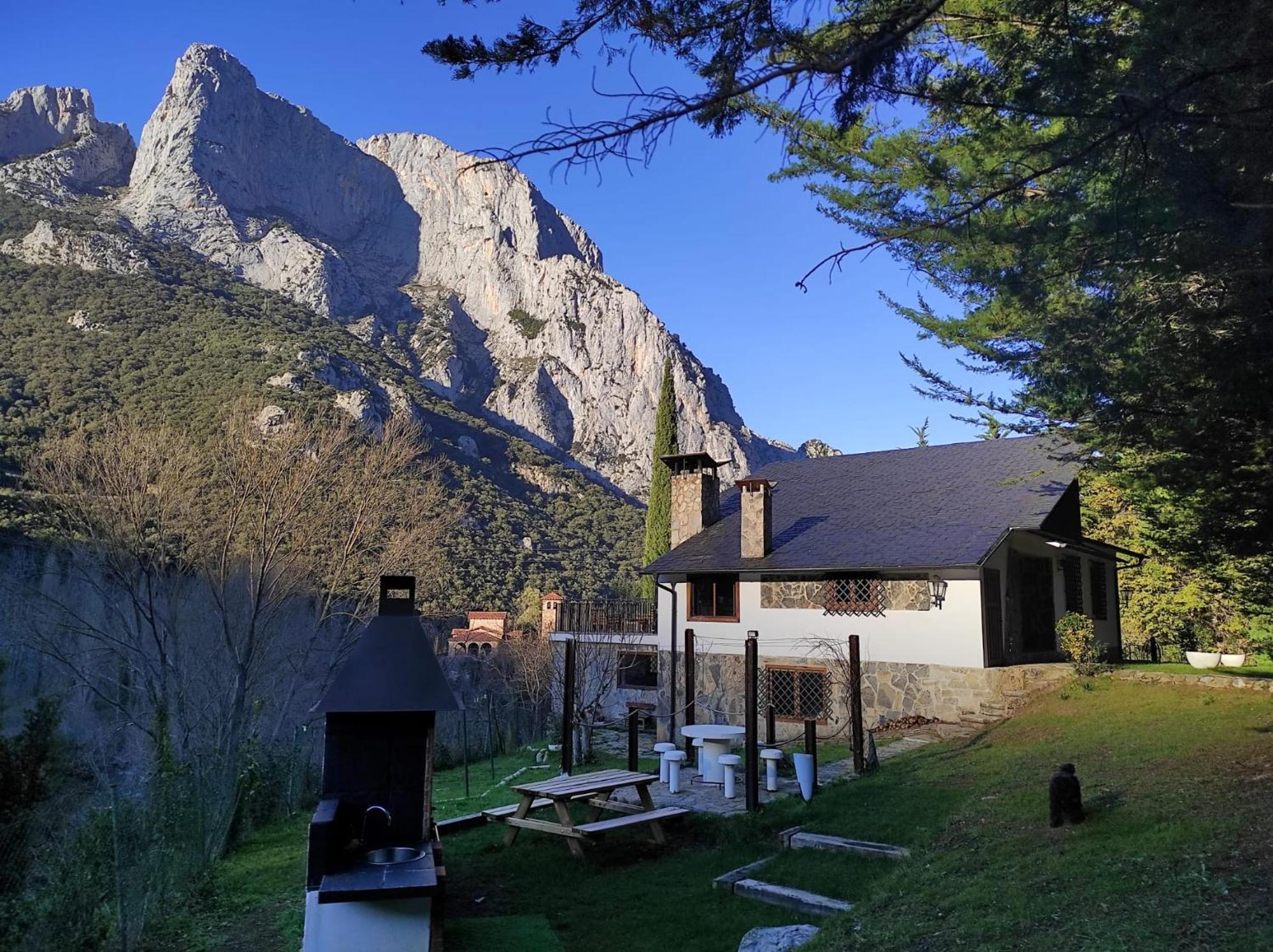 El Chalet De La Poza - Rio, Barbacoa, Wifi, Zona De Trabajo, Vistas. Lebena Eksteriør billede